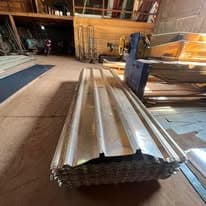 Tôles aluminium-zinc à profil trapézoïdal